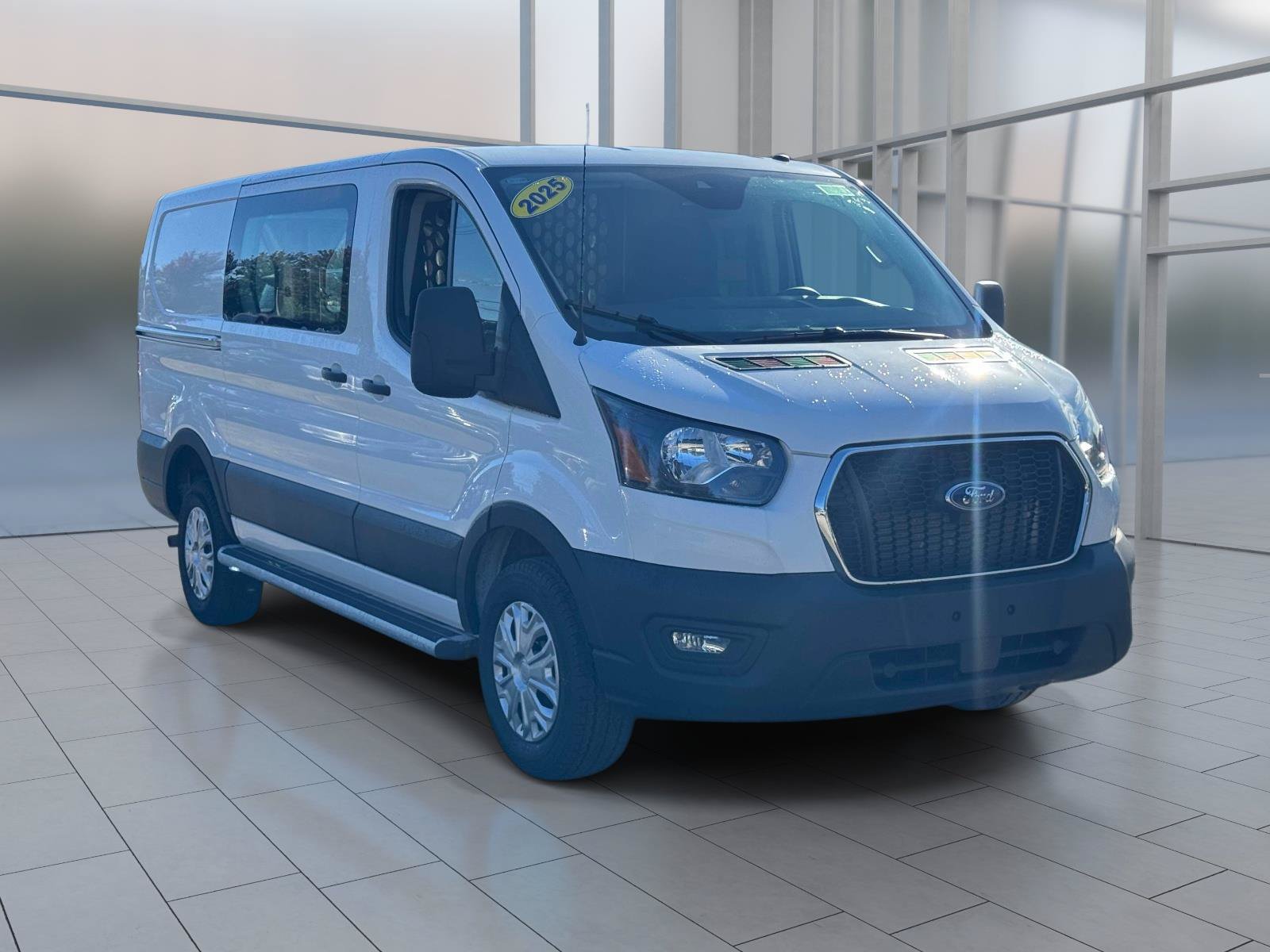 Used 2025 Ford Transit 250 Low Roof w/ Exterior Upgrade Package RWD image 2