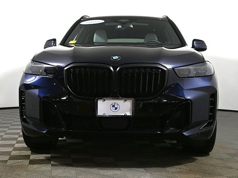 Certified 2025 BMW X5 xDrive40i w/ M Sport Package image 10