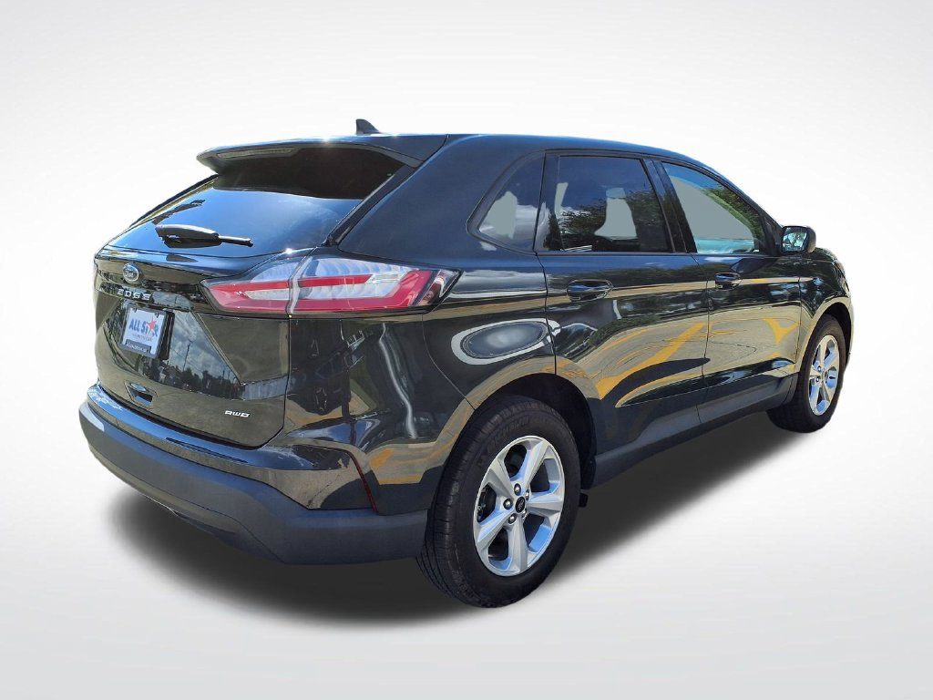 Used 2023 Ford Edge SE AWD/4WD image 7