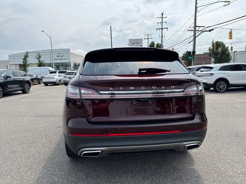 Used 2023 Lincoln Nautilus Reserve AWD/4WD image 4