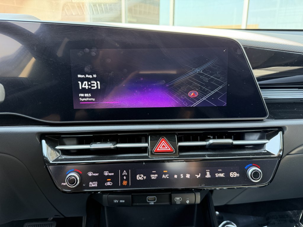 Used 2025 Kia Niro Wind FWD image 18