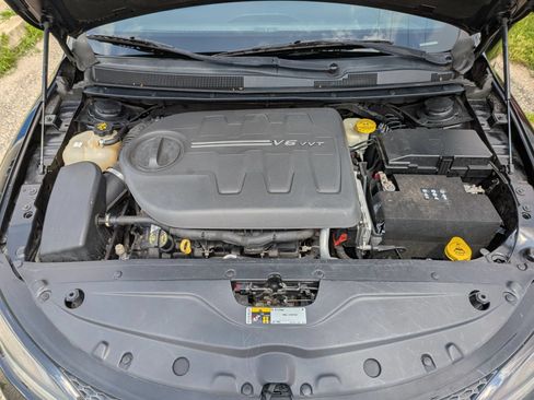Used 2016 Chrysler 200 S w/ Navigation & Sound Group I AWD/4WD image 17