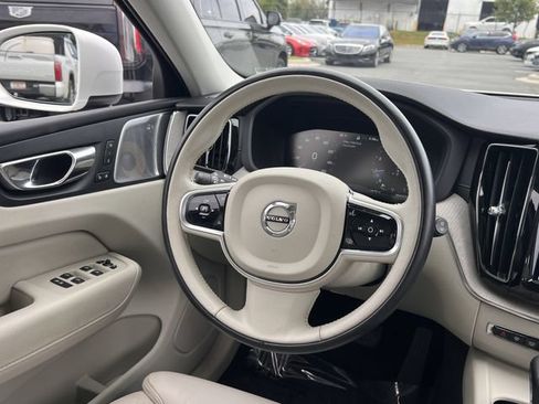 Used 2018 Volvo XC60 T5 Inscription w/ Convenience Package AWD/4WD image 17