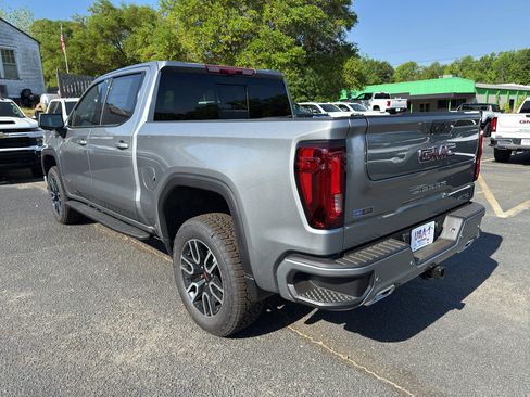 New 2026 GMC Sierra 1500 AT4 w/ AT4 Premium Package AWD/4WD image 3