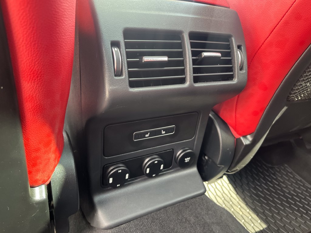 Used 2018 Jaguar F-PACE S AWD/4WD image 28