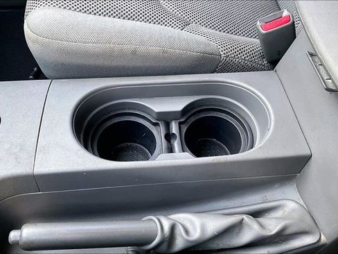 Used 2020 Nissan Frontier SV image 15