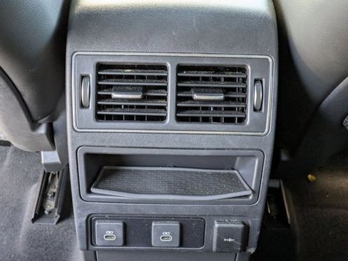 Used 2024 Jaguar F-PACE R-Dynamic S image 20