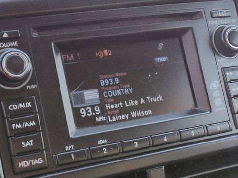 Used 2012 Subaru Forester 2.5X Limited image 22