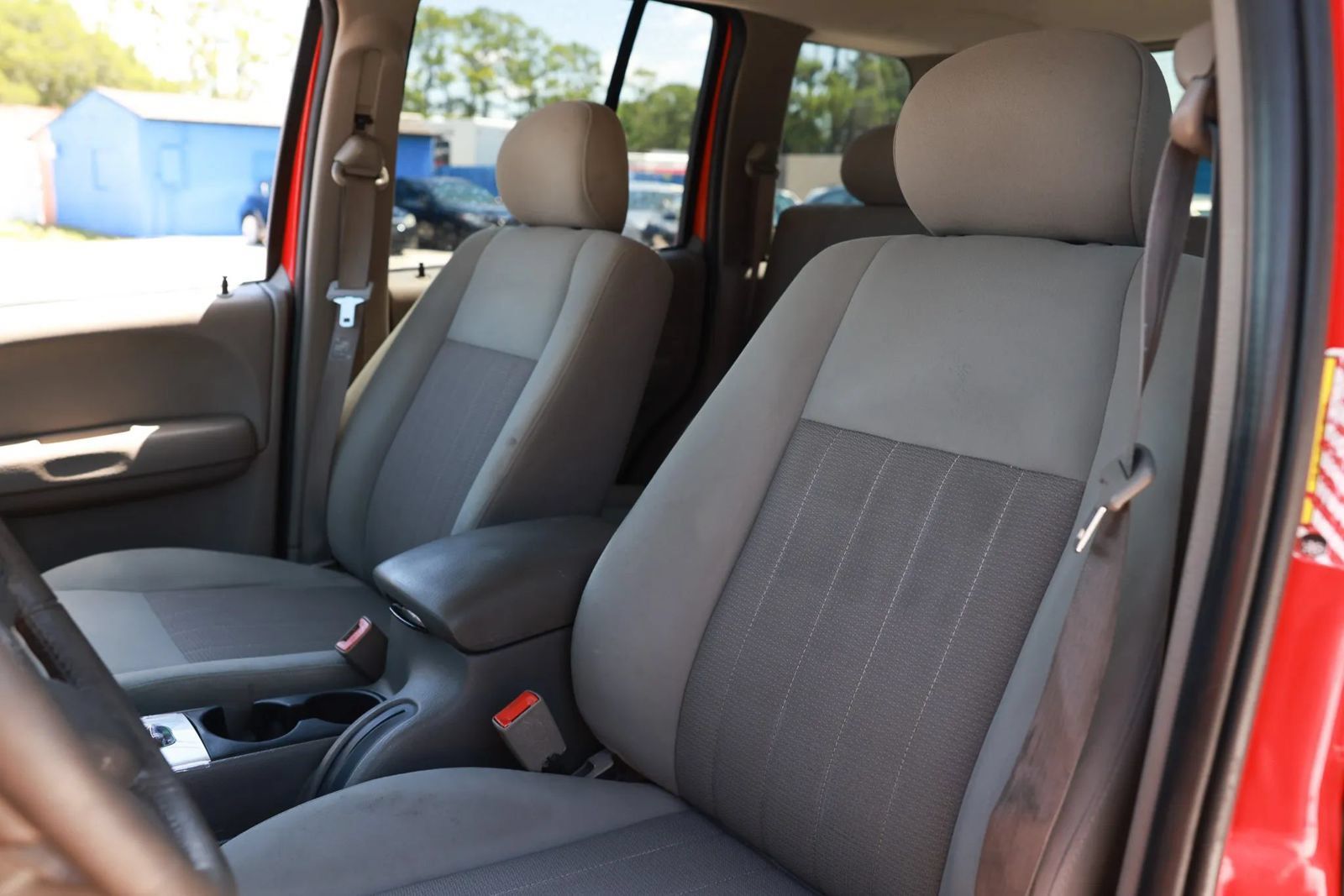 Used 2006 Jeep Liberty Limited AWD/4WD image 18