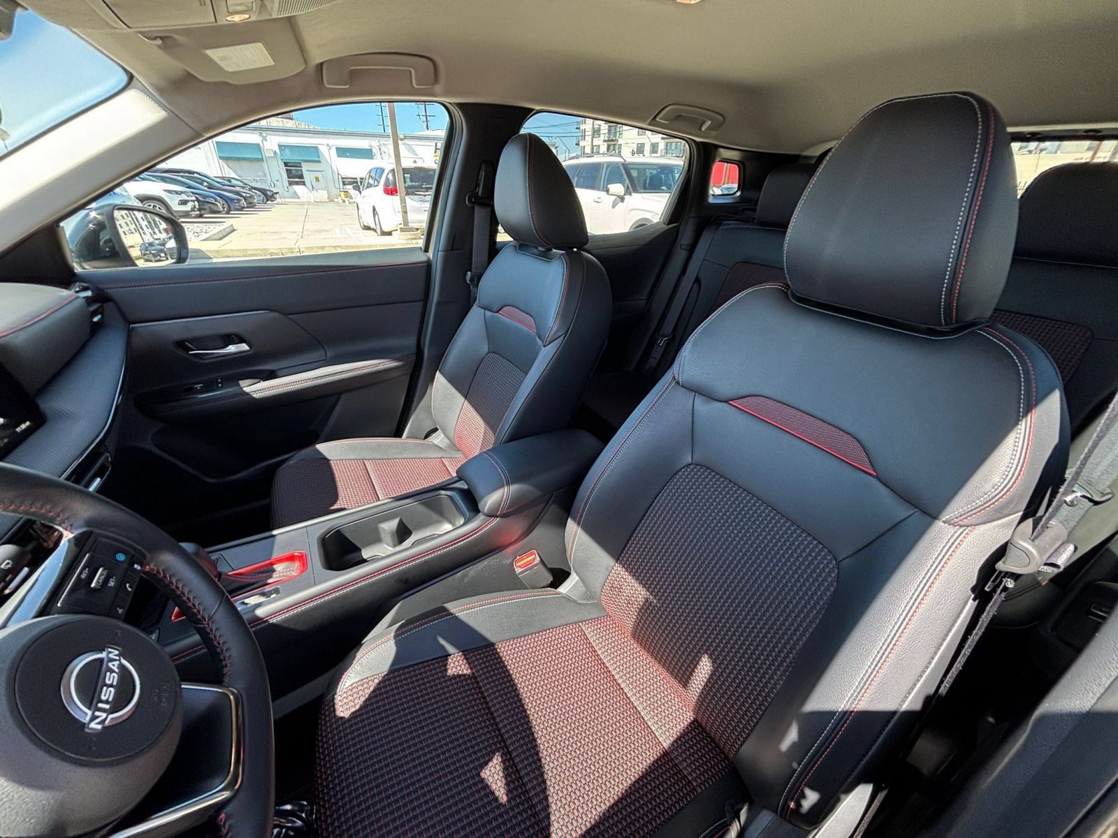 Used 2026 Nissan Kicks SR AWD/4WD image 36