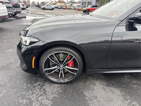 Used 2024 BMW 330i xDrive 330i xDrive w/ M Sport Package image 9