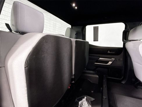 Used 2025 Toyota Tundra SR5 AWD/4WD image 37