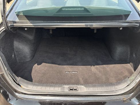 Used 2025 Nissan Altima 2.5 SV FWD image 22
