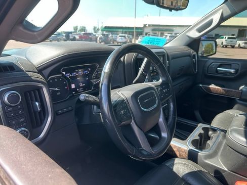 Used 2019 GMC Sierra 1500 Denali w/ Denali Ultimate Package AWD/4WD image 2