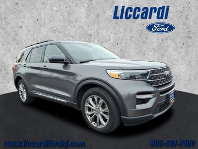 Used 2022 Ford Explorer XLT w/ Equipment Group 202A