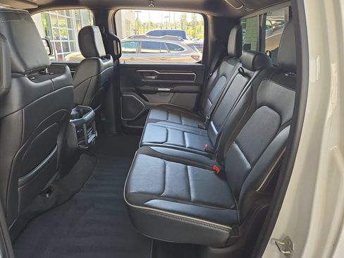 Used 2023 RAM 1500 Laramie AWD/4WD image 15