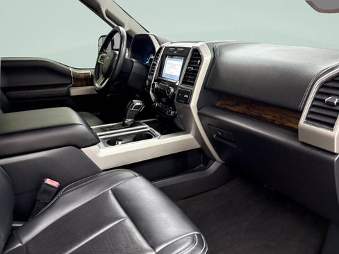 Used 2019 Ford F150 Lariat AWD/4WD image 19