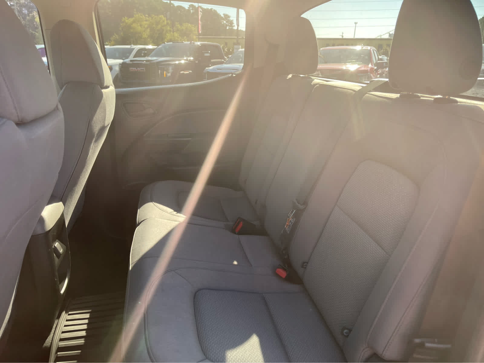 Used 2019 Chevrolet Colorado W/T w/ Custom Special Edition RWD image 21