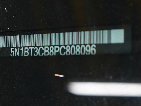 Used 2023 Nissan Rogue SL w/ SL Premium Package image 30