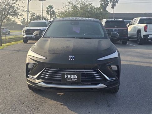 New 2026 Buick Envista Preferred image 2