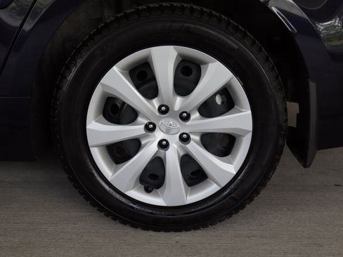 Used 2024 Toyota Corolla LE AWD/4WD image 26