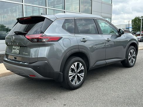 Certified 2023 Nissan Rogue SV w/ SV Premium B Package AWD/4WD image 7
