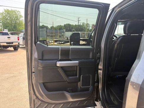 Used 2018 Ford F250 Platinum w/ Platinum Ultimate Package AWD/4WD image 14