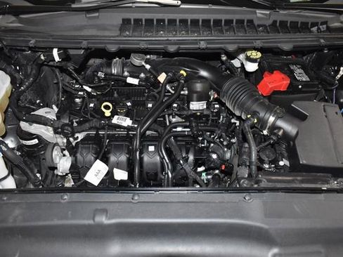 Used 2023 Ford Edge SEL image 10