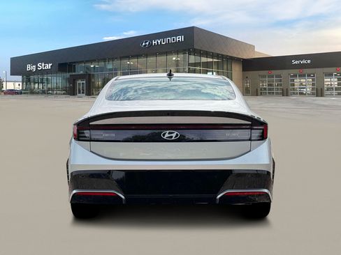 New 2026 Hyundai Sonata SEL FWD image 6