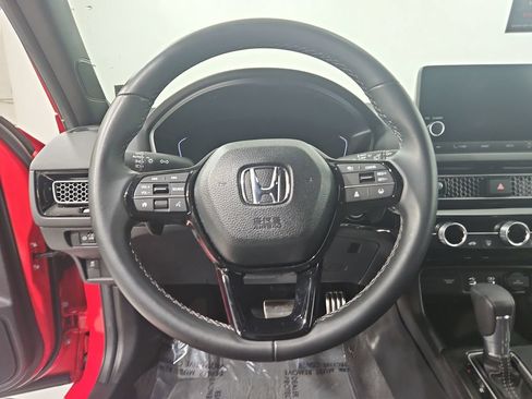 Used 2025 Honda Civic Sport image 14