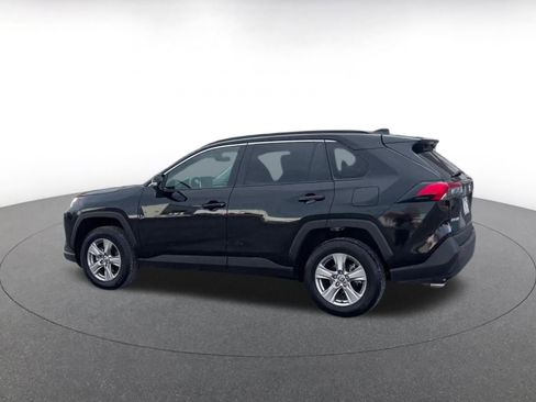 Used 2025 Toyota RAV4 XLE image 10