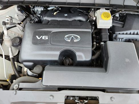 Certified 2023 INFINITI QX60 Luxe w/ Performance Audio Package AWD/4WD image 9