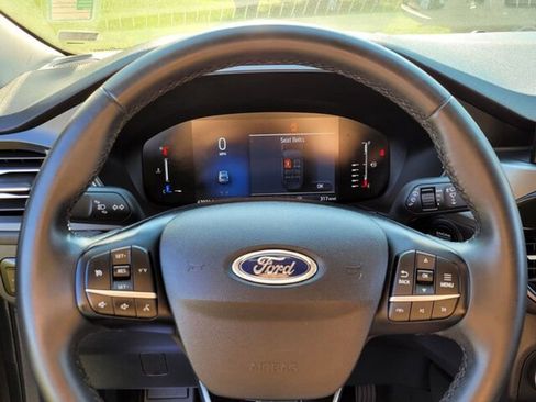 Used 2024 Ford Escape Active image 27