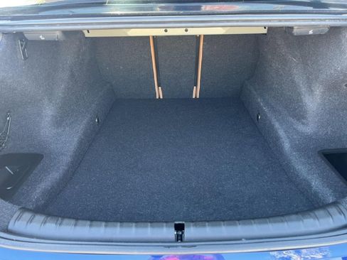 Used 2019 BMW 530i xDrive w/ Premium Package image 38