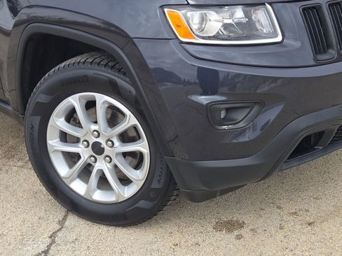 Used 2016 Jeep Grand Cherokee Laredo w/ Quick Order Package 23E image 3