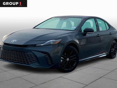 Used 2025 Toyota Camry SE