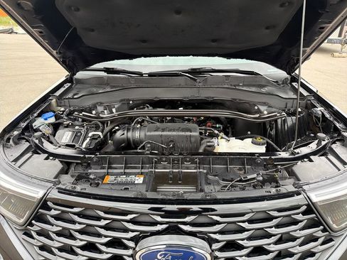 Used 2023 Ford Explorer ST-Line w/ Class IV Trailer Tow Package AWD/4WD image 22