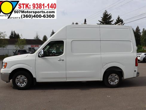 Used 2014 Nissan NV 2500 SV w/ V8 Appearance Package RWD image 5