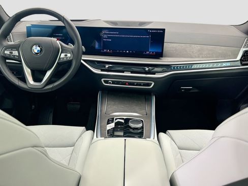 Certified 2026 BMW X5 sDrive40i w/ Climate Comfort Package image 13