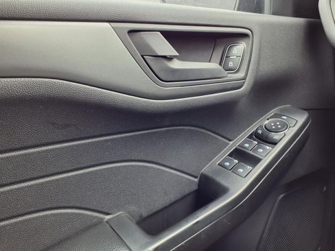 Used 2025 Ford Escape Active image 18