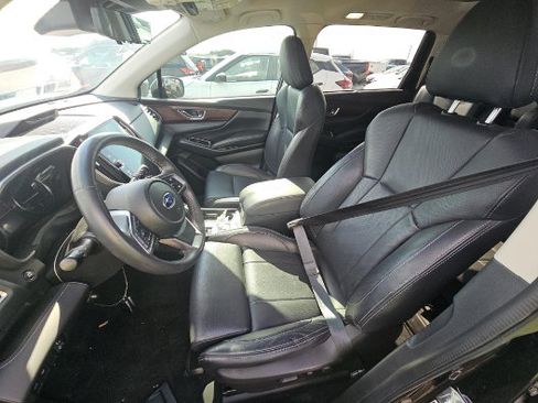 Used 2023 Subaru Ascent Touring AWD/4WD image 4