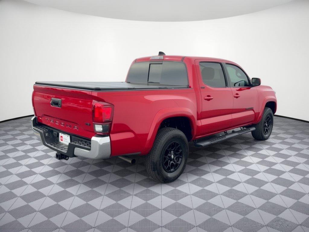 Used 2021 Toyota Tacoma SR5 RWD image 9