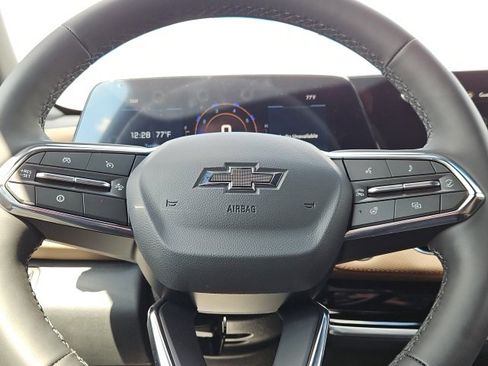 New 2026 Chevrolet Equinox ACTIV w/ Convenience Package III image 44