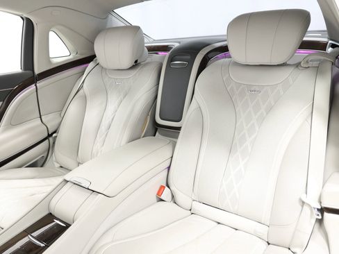 Used 2016 Mercedes-Benz Maybach S 600 Sedan 4D image 62