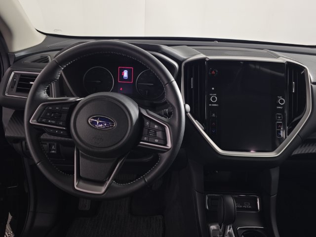 Used 2025 Subaru Ascent Premium AWD/4WD image 11