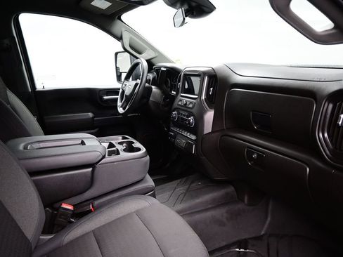Used 2025 Chevrolet Silverado 2500 Custom w/ Custom Convenience Package AWD/4WD image 12