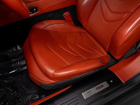 Used 2019 Aston Martin DBS Superleggera image 36