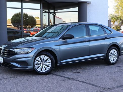 Used 2019 Volkswagen Jetta S FWD image 3