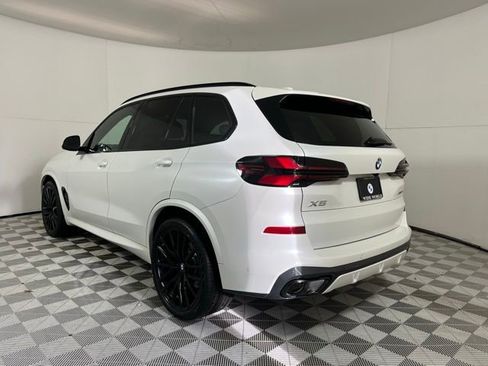 Used 2026 BMW X5 xDrive40i AWD/4WD image 5
