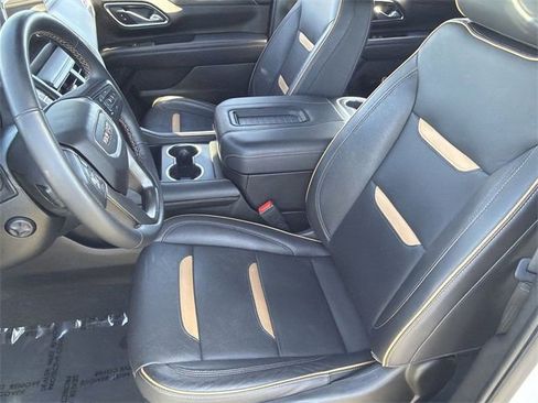 Used 2023 GMC Yukon XL AT4 w/ AT4 Premium Plus Package image 20